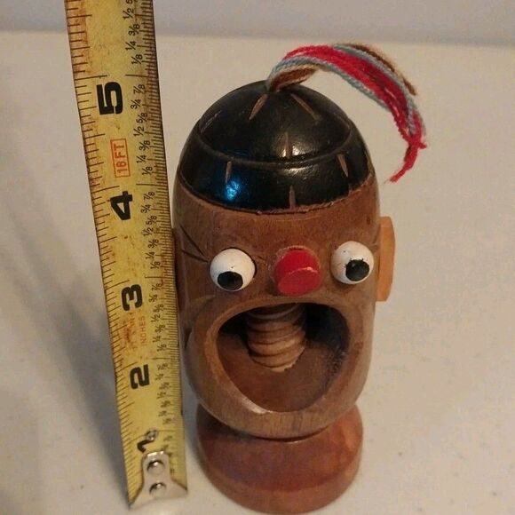 Vintage Japan Wood Hand Carved Nut Cracker Crackerjack Hand Painted Whimsical - Picture 12 of 12